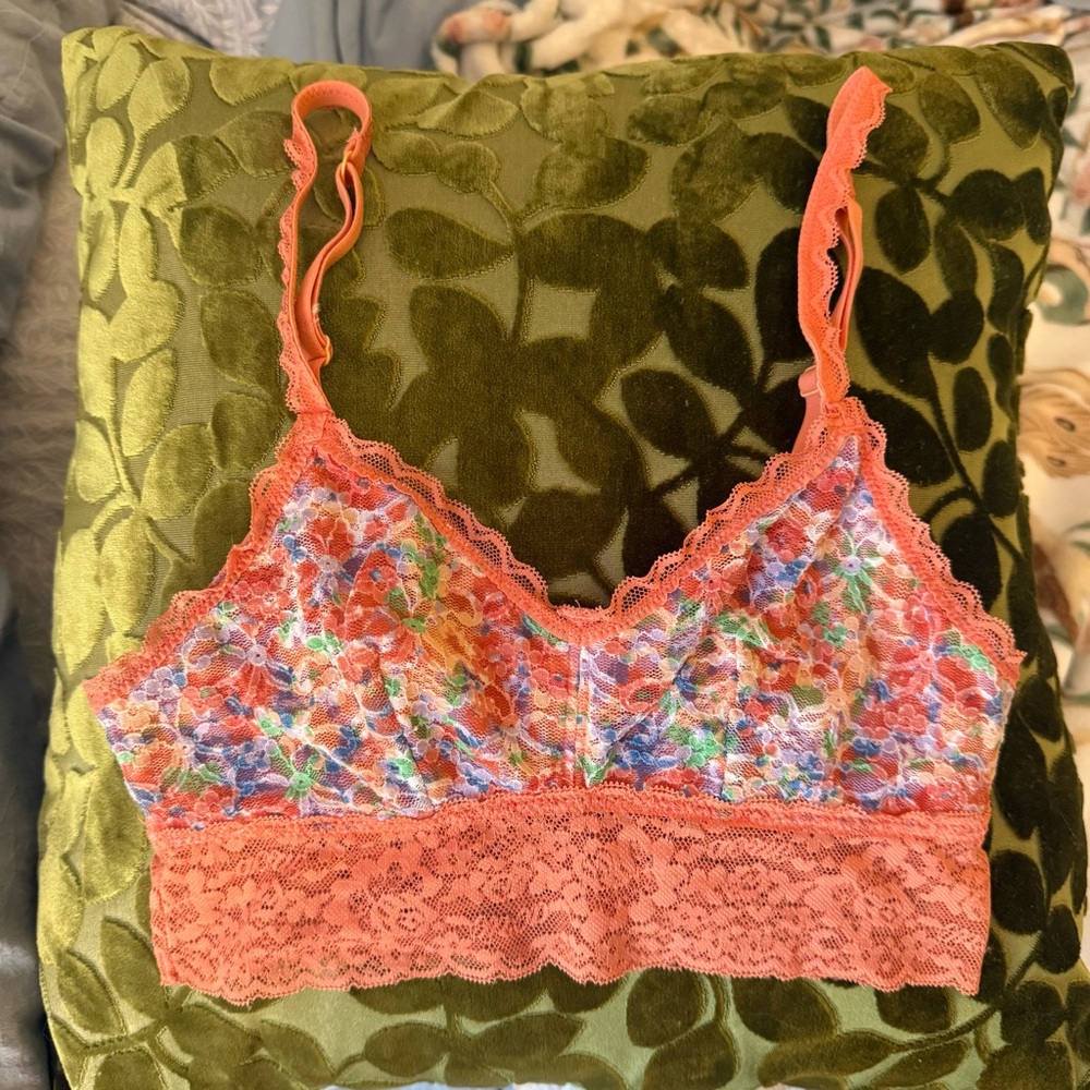 Floral and Coral Peach Lace Longline Adjustable Straps Bralette 🌿